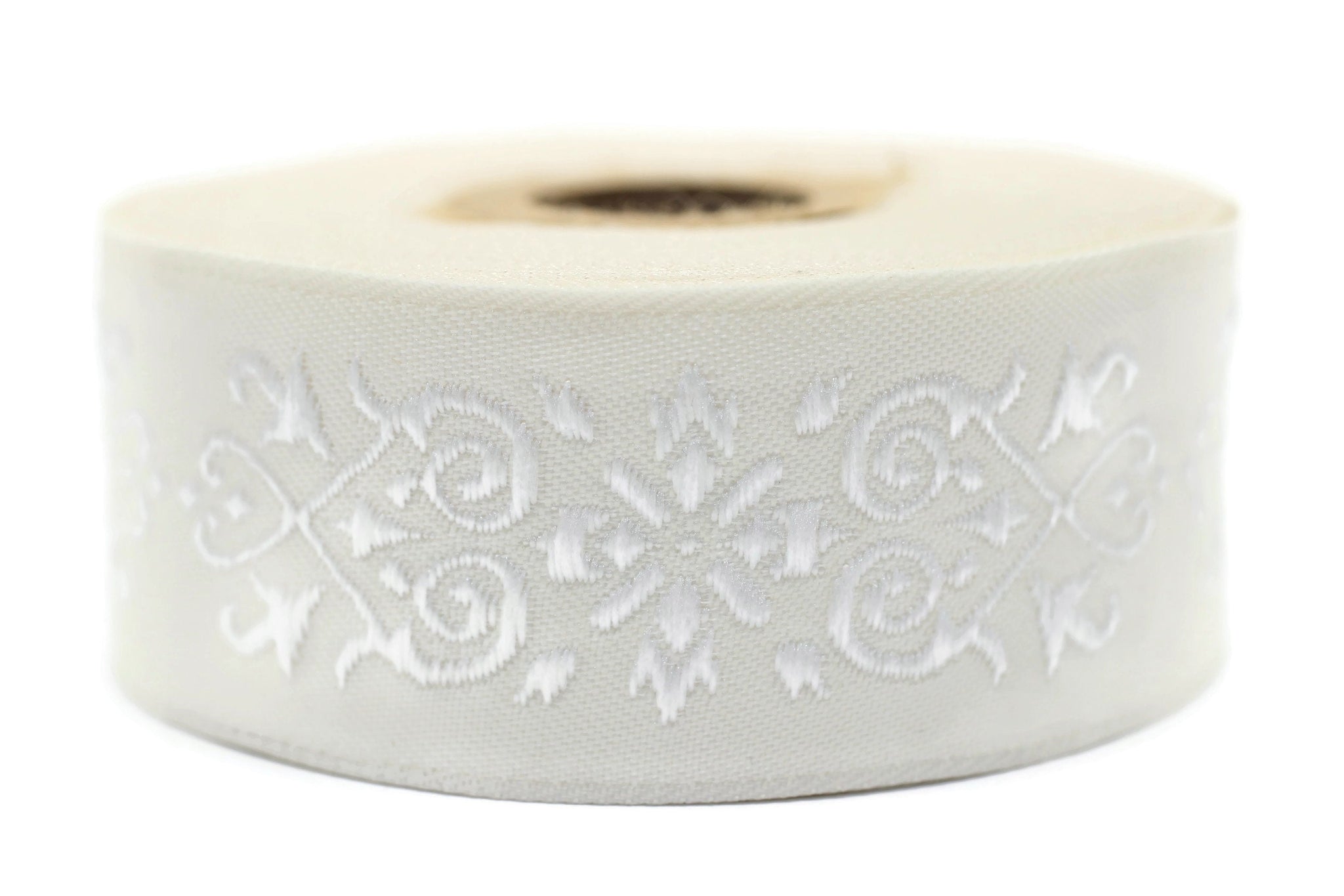 35 mm White-Beige Victorian Jade Jacquard Ribbon 1.37 (inch) | Embroidered Bordure | Fabric Tapestry for Embellishment Craft | 35271