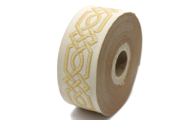 35 mm Golden Celtic Claddagh 1.37 (inch) | Celtic Ribbon | Embroidered Woven Ribbon | Jacquard Ribbon | 35mm Wide | 35272