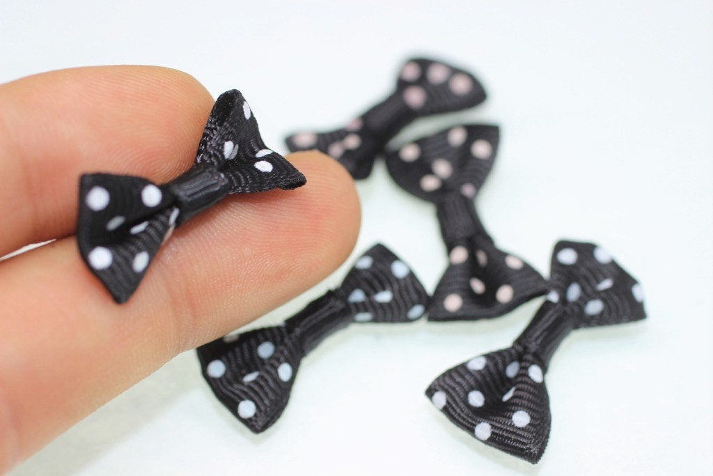 10 pcs Bow Tie Clasp - Grosgain Bow Tie - Bow Tie Ribbon - Dotted Black Bow Tie -25mm x 15 mm- Trimming Mini Bow Tie - Sewing Supplies