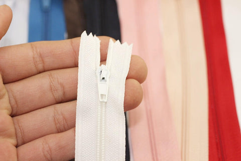10 pcs White  Zippers, 18-60cm (7-23inches) zipper, dress zipper, zipper for skirt, lightweight zipper, dress zipper, zippers