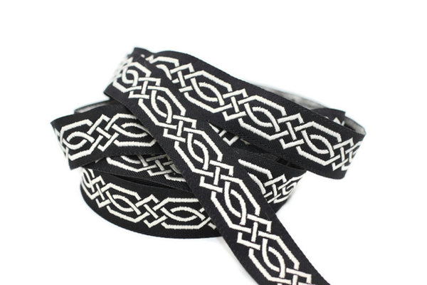 20 mm Silver-Black Celtic Claddagh 0.78 (inch) | Celtic Ribbon | Embroidered Woven Ribbon | Jacquard Ribbon | 20 mm Wide | 20272