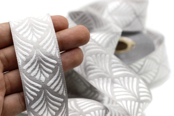 35 mm White Gray Seashell  1.37 (inch) | SeaShell Ribbon | Embroidered Woven Seashell Ribbon | Jacquard Ribbon | 35mm Wide | 35273