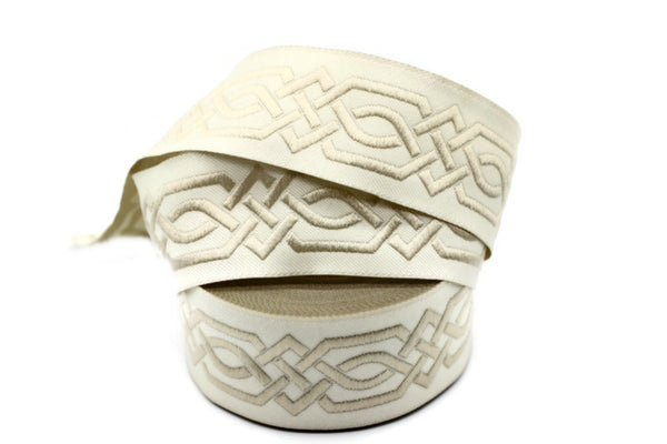 35 mm Beige Celtic Claddagh 1.37 (inch) | Celtic Ribbon | Embroidered Woven Ribbon | Jacquard Ribbon | 35mm Wide | 35272