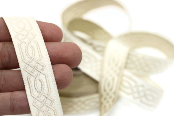 20 mm Beige Celtic Claddagh 0.78 (inch) | Celtic Ribbon | Embroidered Woven Ribbon | Jacquard Ribbon | 20 mm Wide | 20272