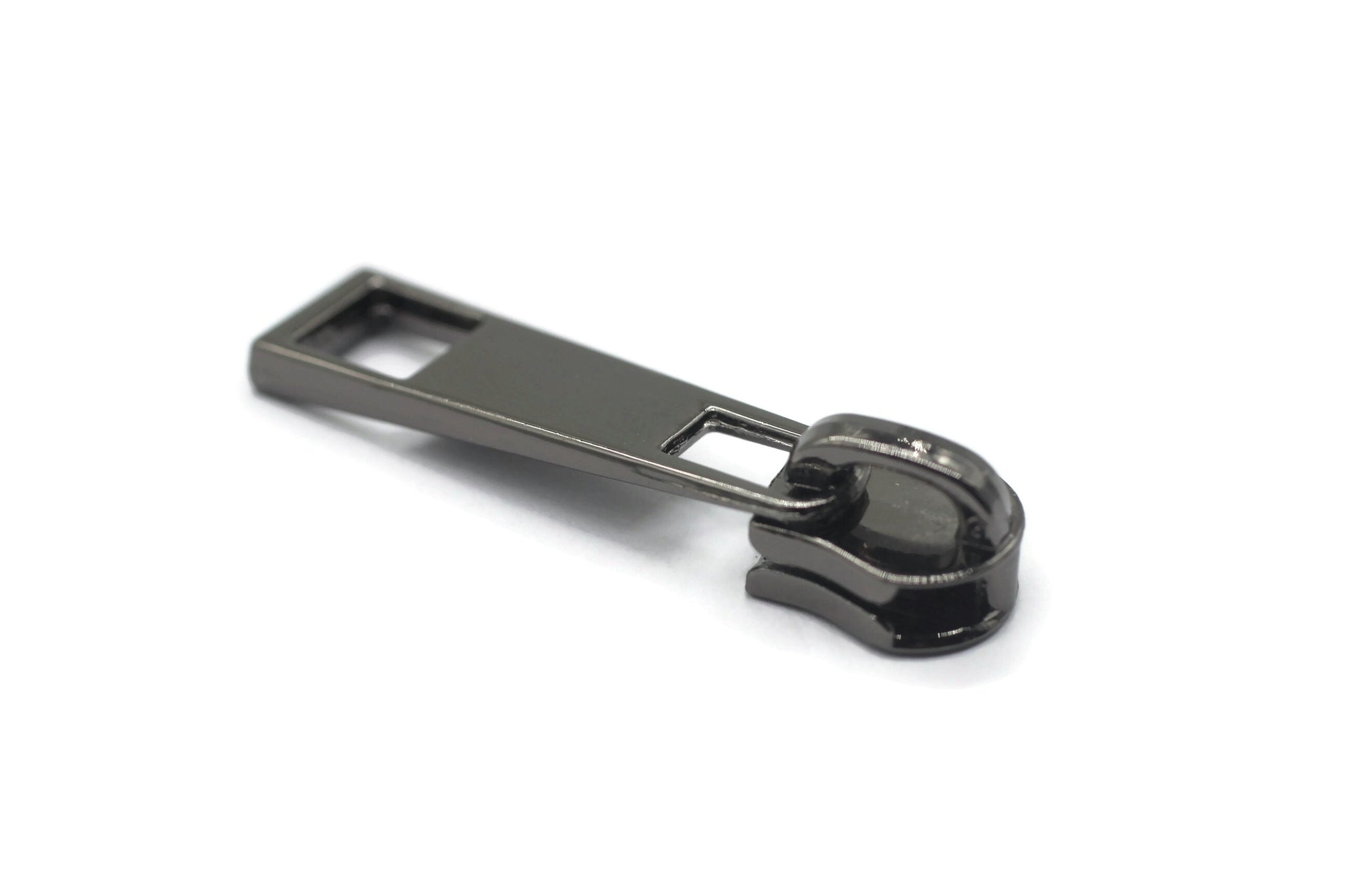 Gunmetal Zipper Pull, 39 mm(1.54 inches) #5 Metal Zipper Pulls